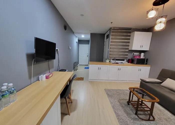 Nice And Cozy Studio Apartment With Gym And Pool.